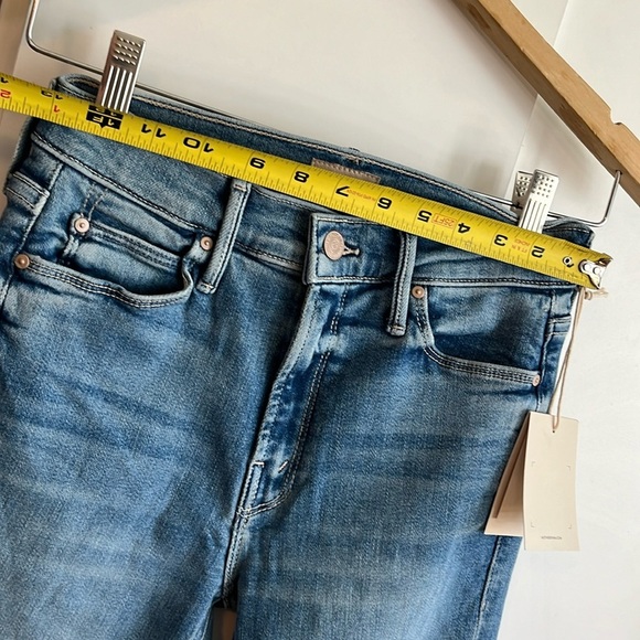 MOTHER  Mid Rize Dazzler Ankle Fray Size 24 NWT - Picture 8 of 16